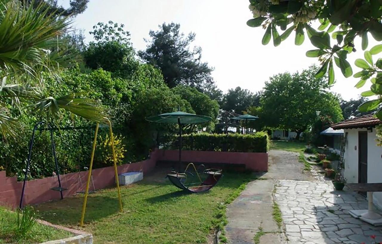Seaside Villa Nea Poteidaia Buitenkant foto