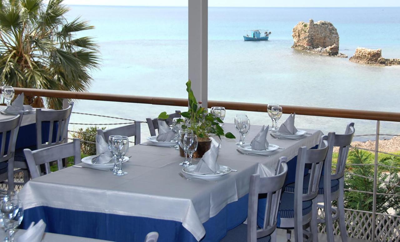 Seaside Villa Nea Poteidaia Buitenkant foto